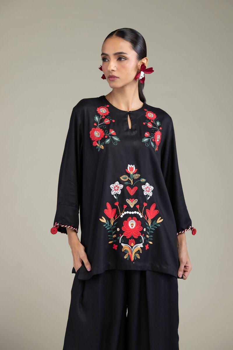Black Round-Neck Tunic