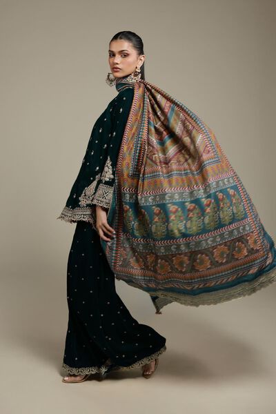 Pants, image 1