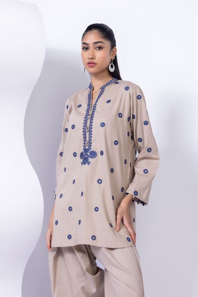 Embroidered | Crosshatch Poplin | Kurta | PKR 2,500