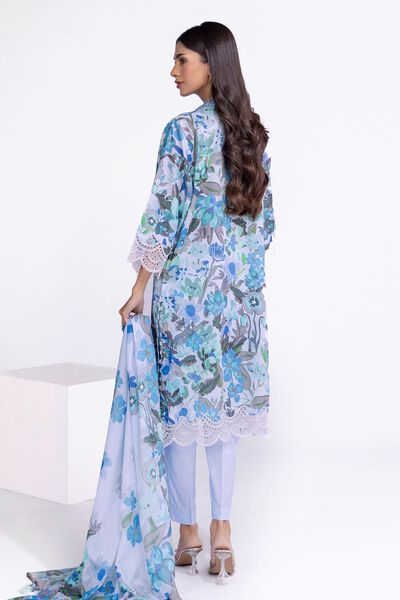 Embroidered | Lawn | Fabrics 3 Piece | PKR 3,500