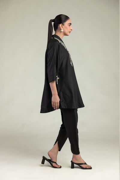 Lawn Solid Shalwar, image 1