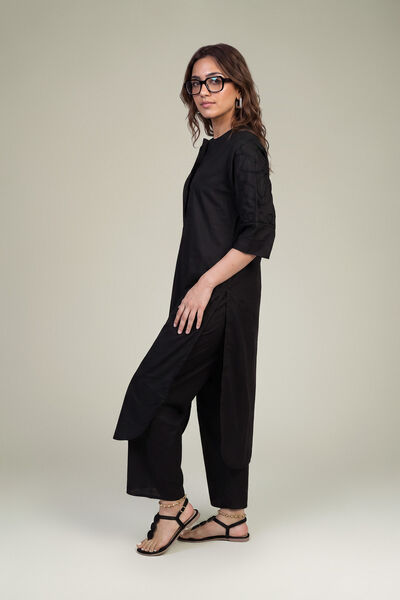 Dyed Poplin Solid Black Pants