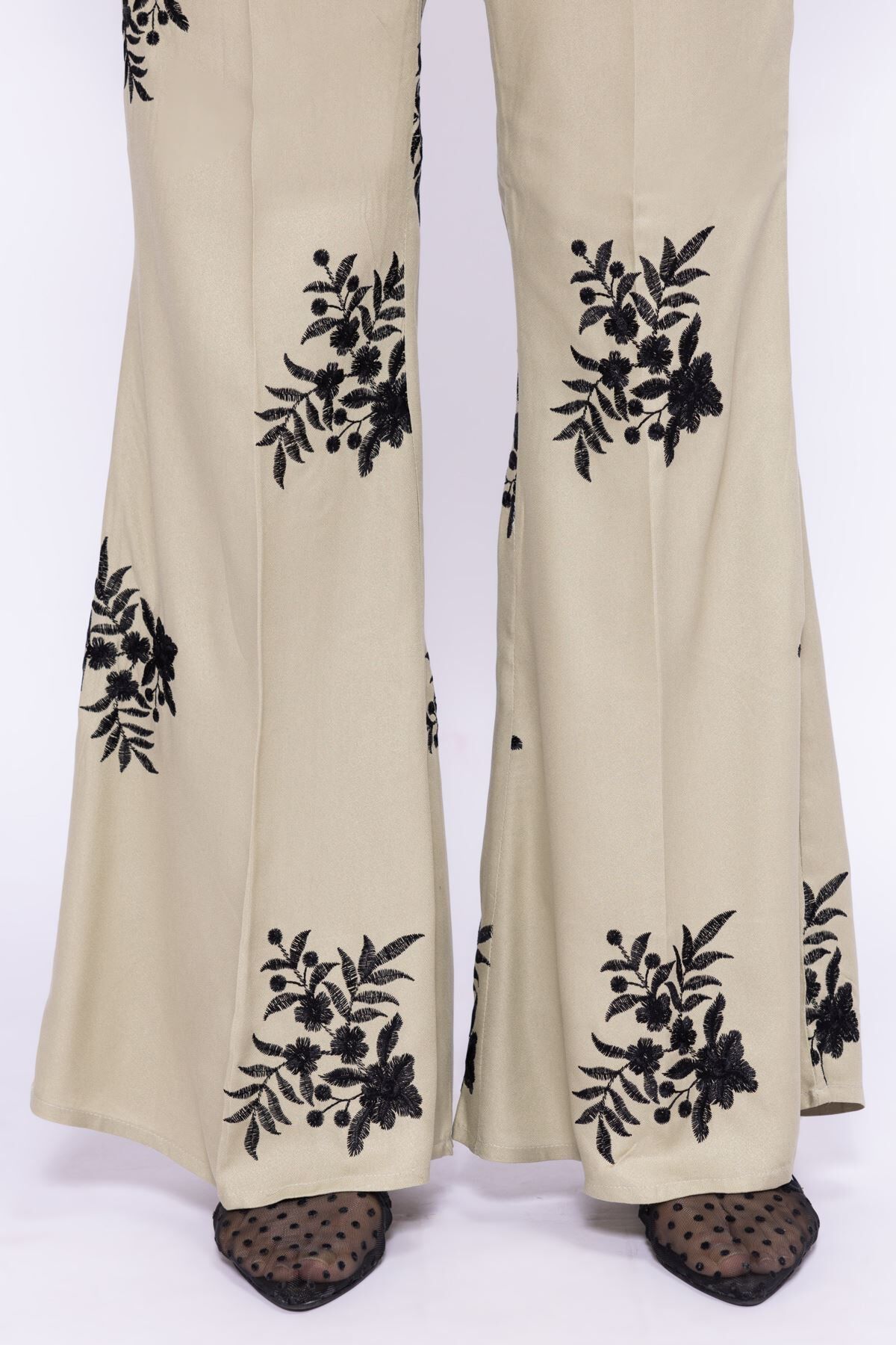 Khaadi embroidered trousers sale