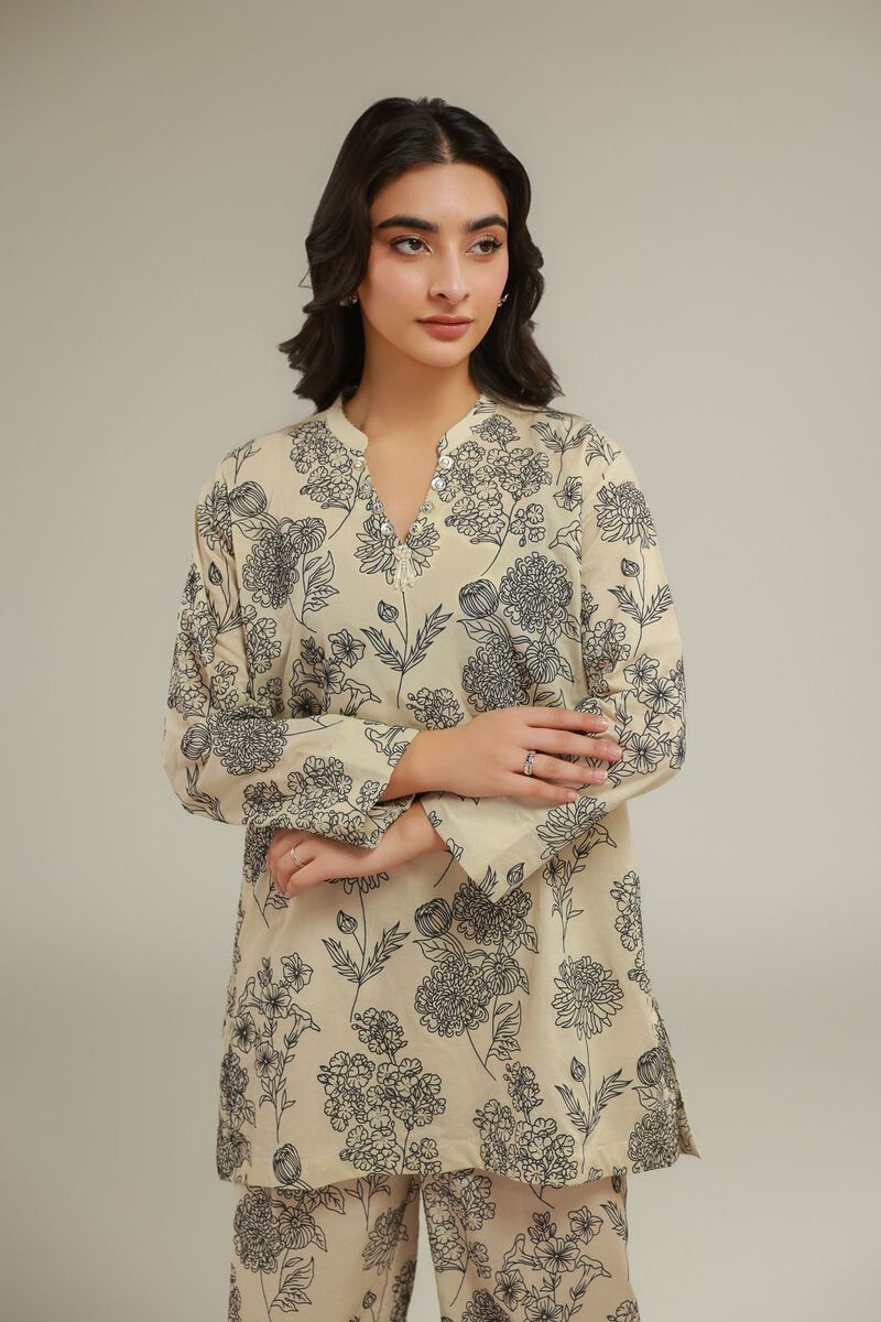 Floral Buttoned Kurta