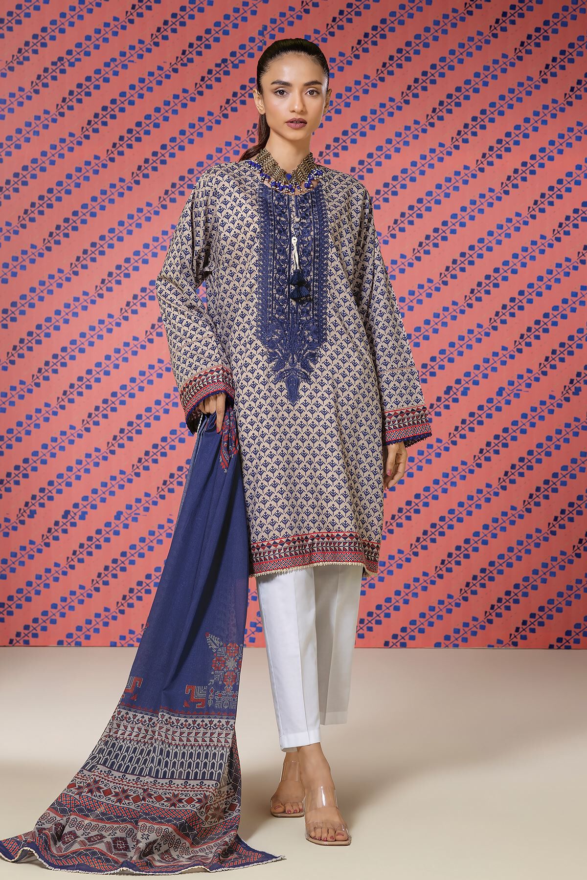 Women s 2 Piece Unstitched Lawn Suits Khaadi Pakistan