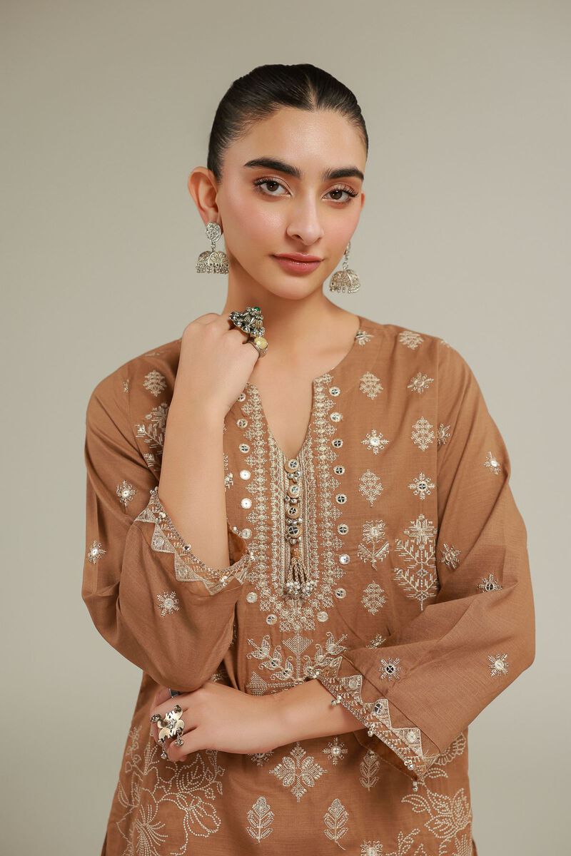Geometric Threadwork Kurta