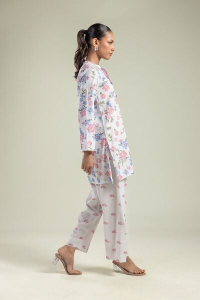 Floral Cambric Shalwar, image 1