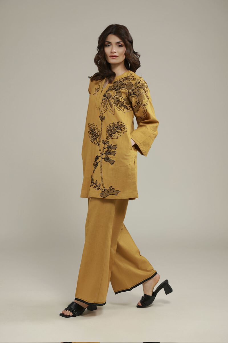 Floral Threadwork Kurta