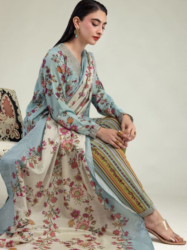 Floral Mesuri Dupatta