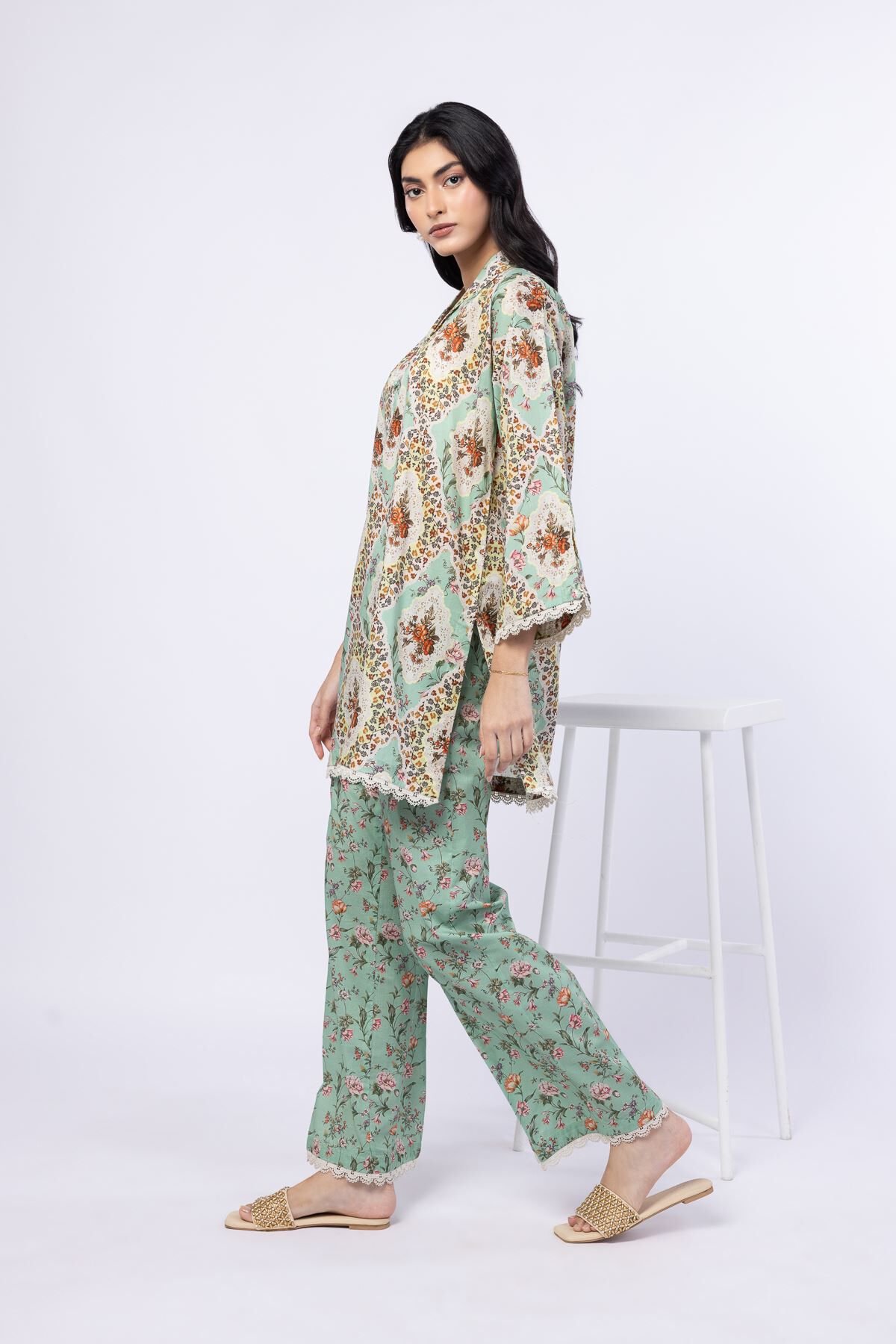 Buy Pants | 0.0 N/A | 25-06-6E7-04BA-VG_MULTI | Khaadi Pakistan