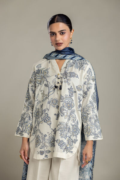 Embroidered Raw Silk Floral Silk Kurta