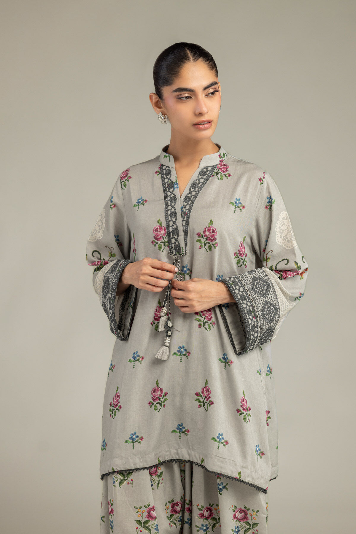 Khaadi - Floral Gray Kurta