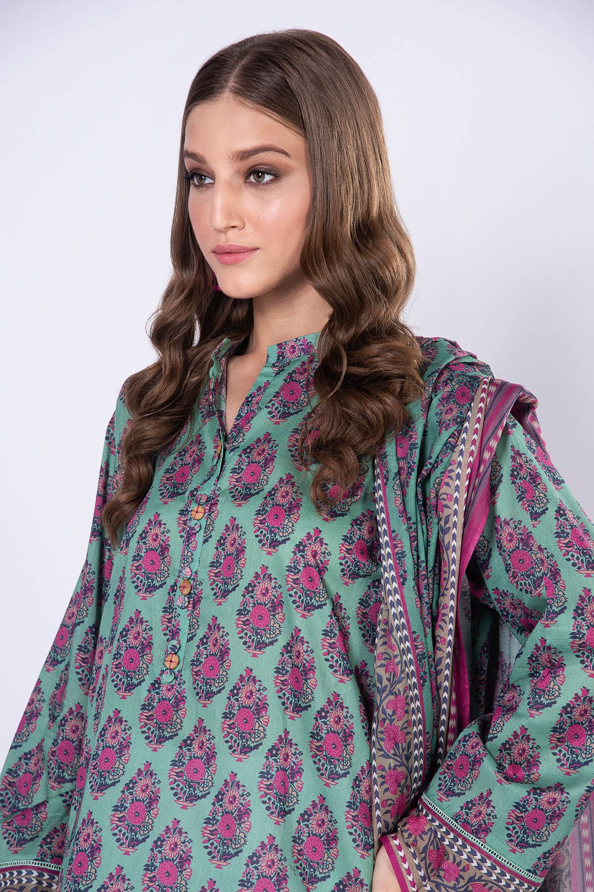 Khaadi two hotsell piece suit