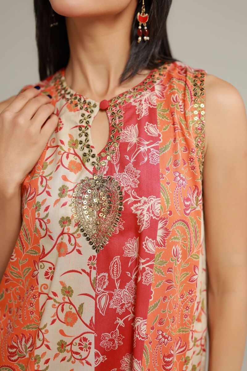 Sleeveless Cambric Kurta