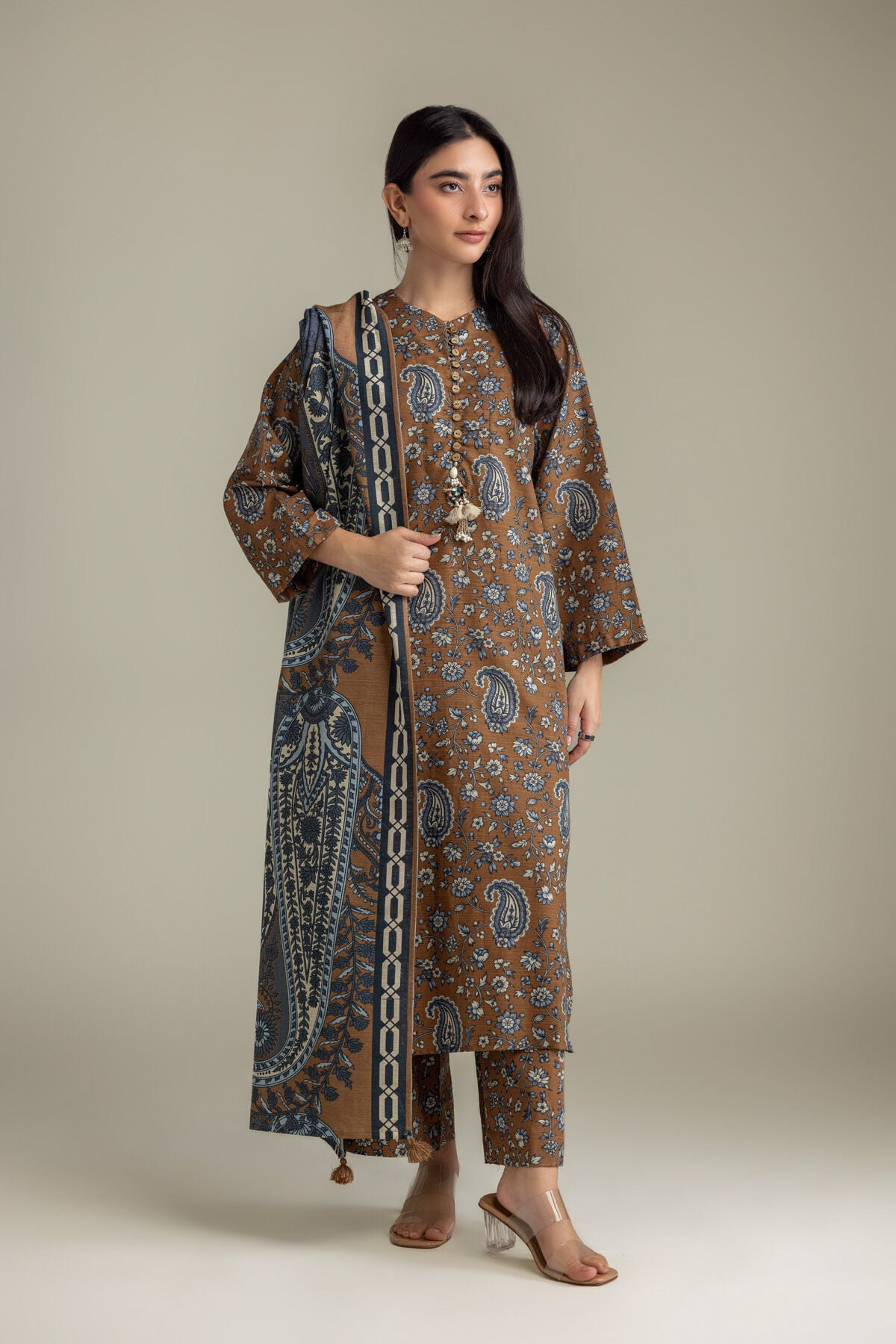 Retail Price: 6,000/-PKR