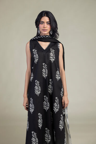 Printed Cambric Black Sleeveless Kurta