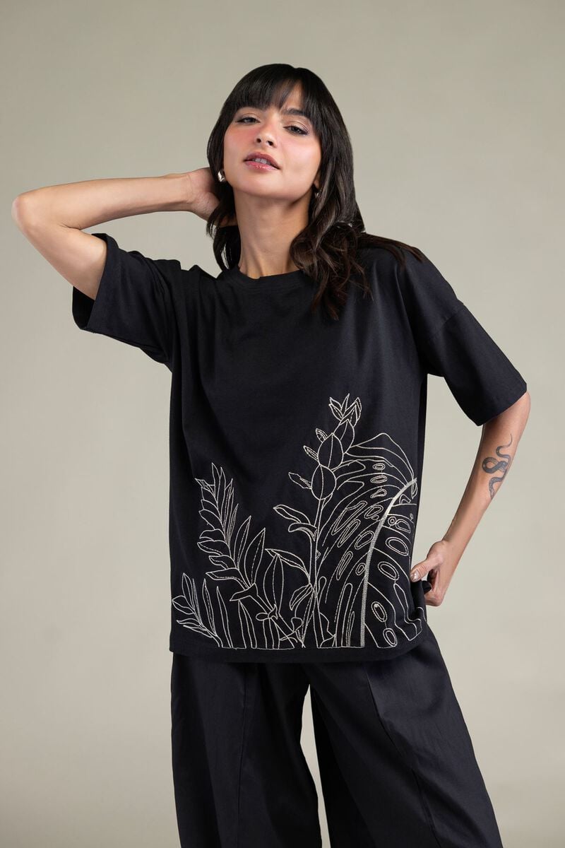 Short Black T-Shirt