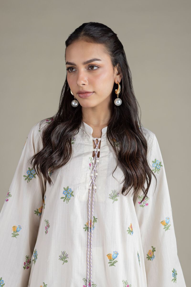 Floral Threadwork Kurta