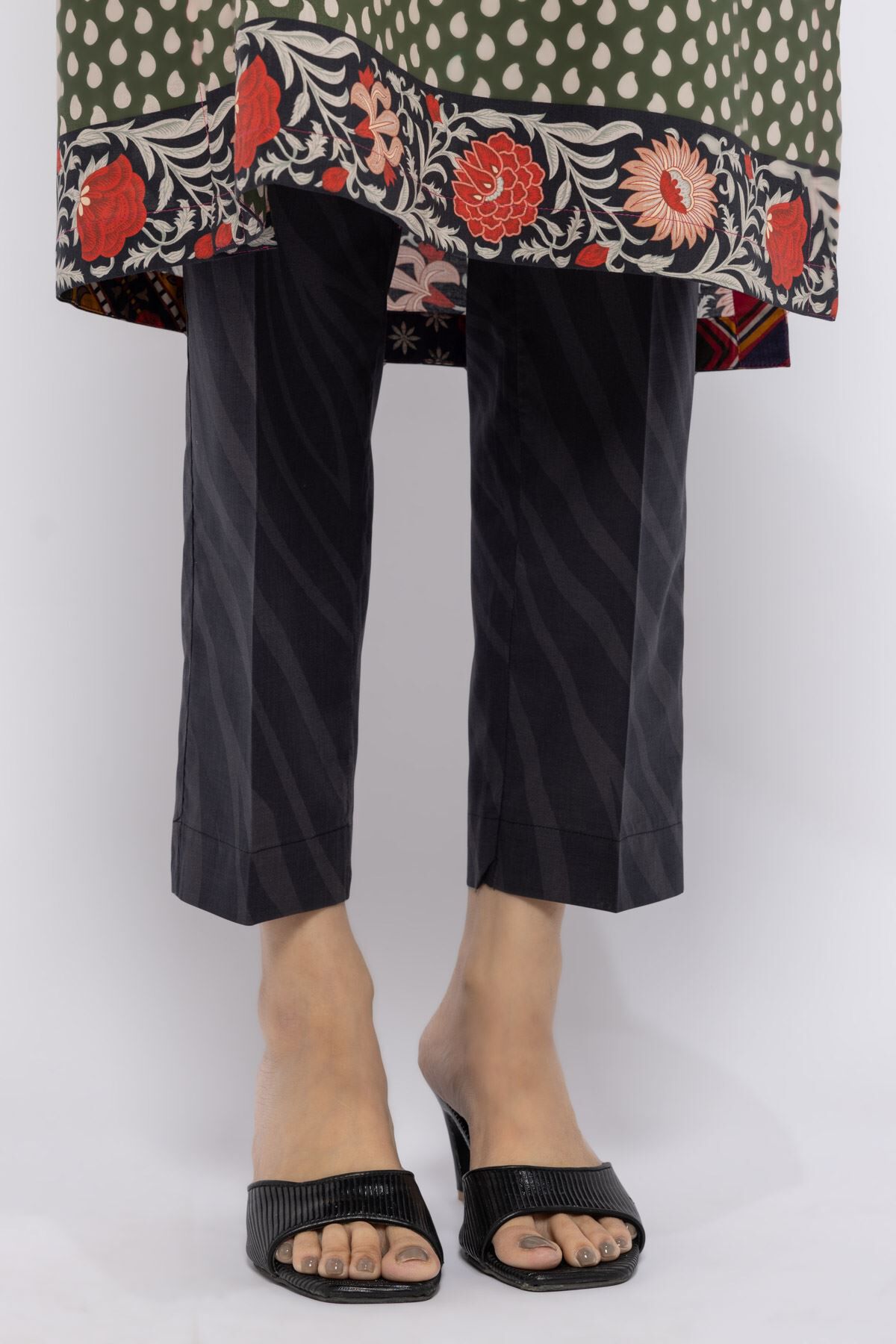 Khaadi trousers top