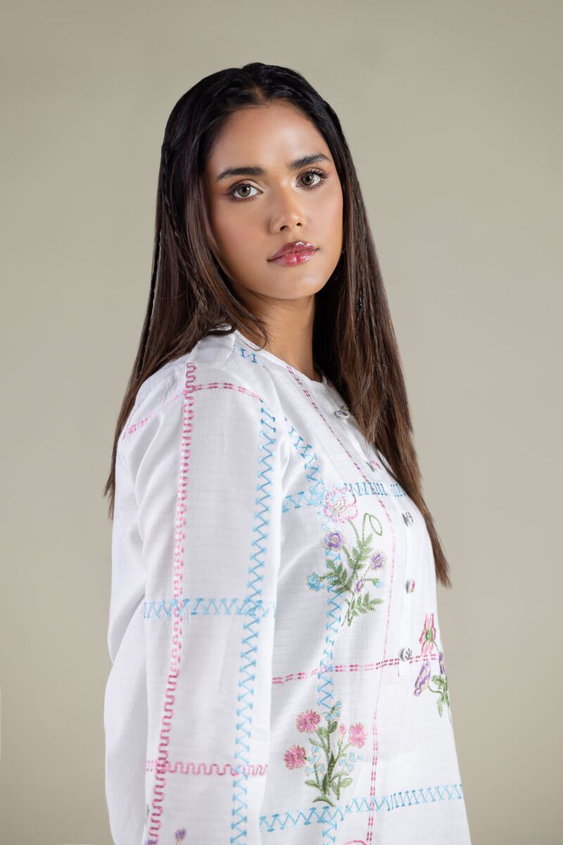 Buttoned Floral Kurta