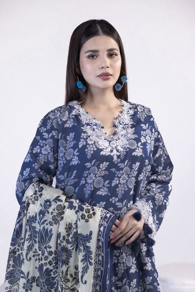 Embroidered | Lawn | Fabrics 3 Piece | PKR 5,100