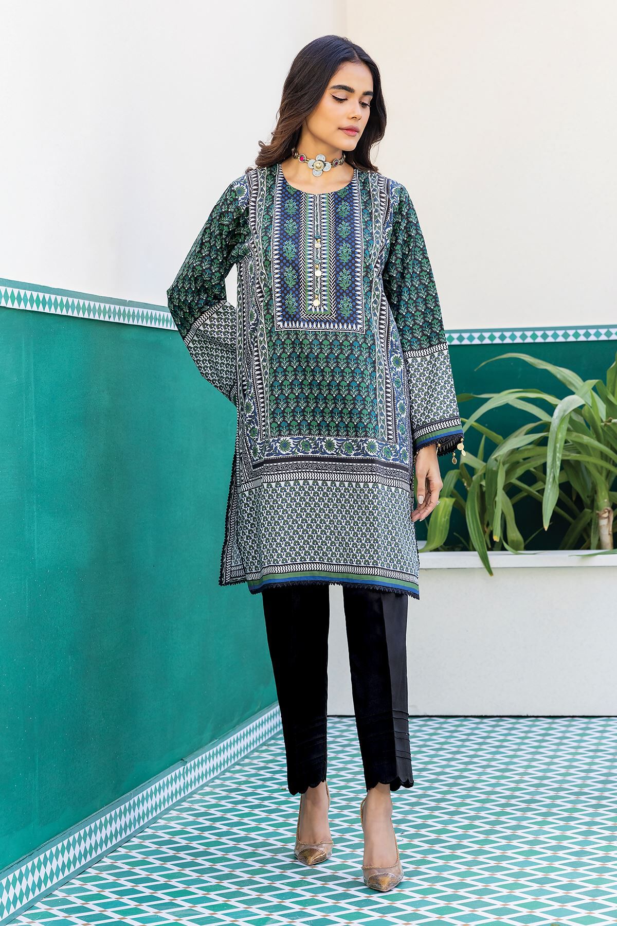 Buy Fabrics 2 Piece Top Bottoms 0.0 N A JLA240201 VG BLACK Khaadi Pakistan