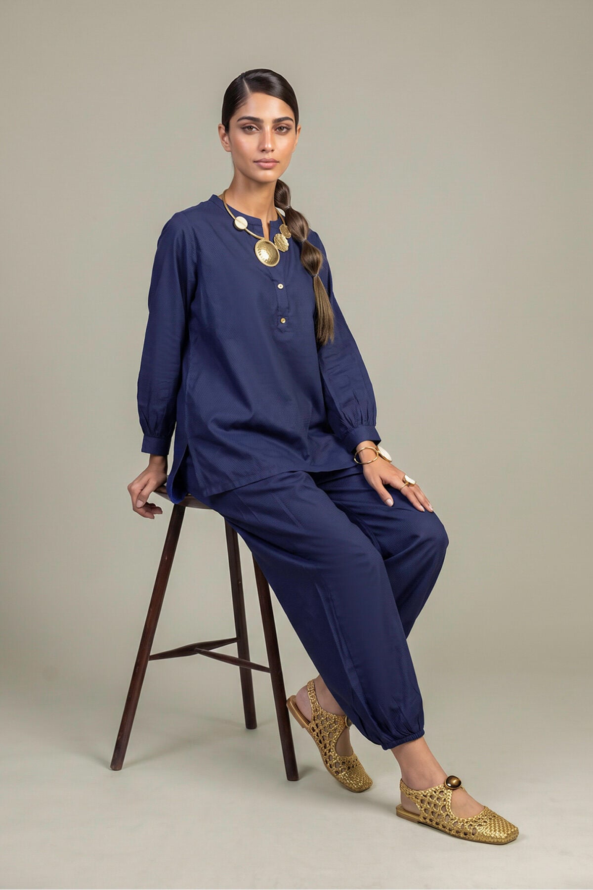 Khaadi - 2 Piece Tailored Set