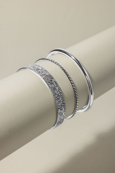 Solid Metal Set Of 3 Bracelet
