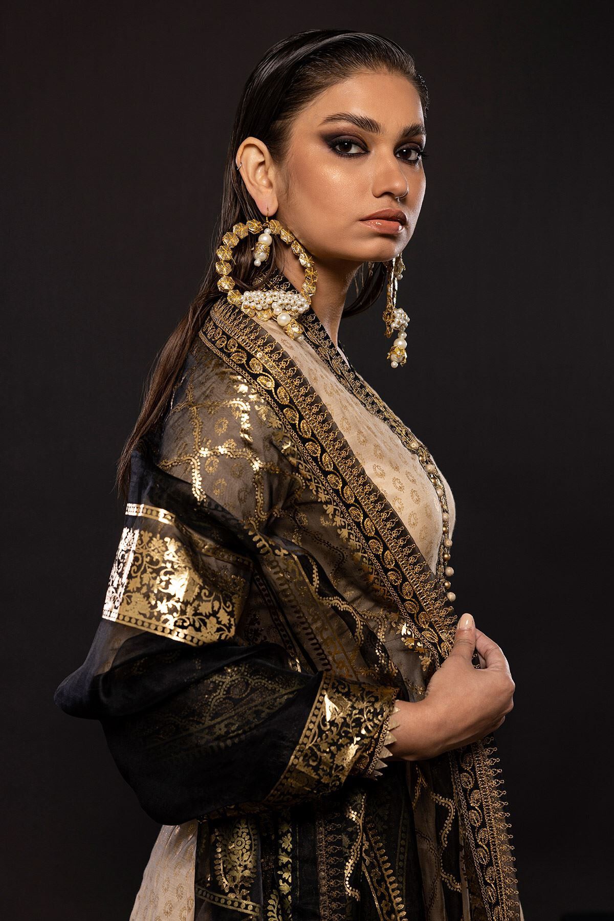Buy Fabrics 3 Piece Suit Khaas 6597.00 PKR 1001746458
