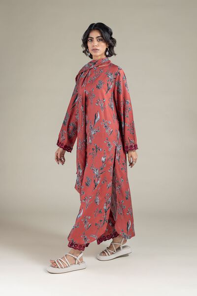 Pants, image 1