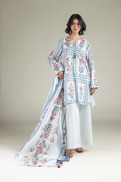 Unstitched Lawn Suits Collection 2026