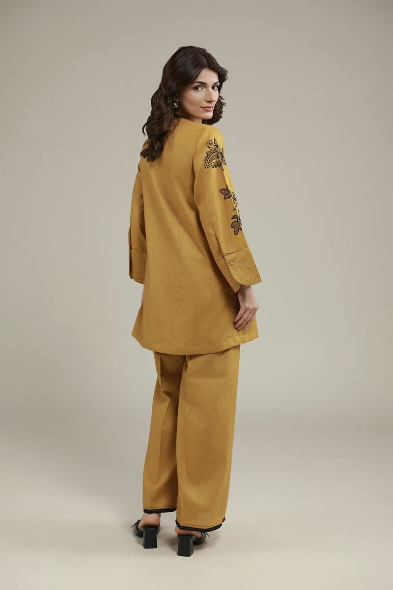 Floral Threadwork Kurta