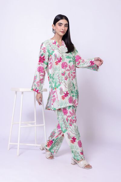 Pants, image 1