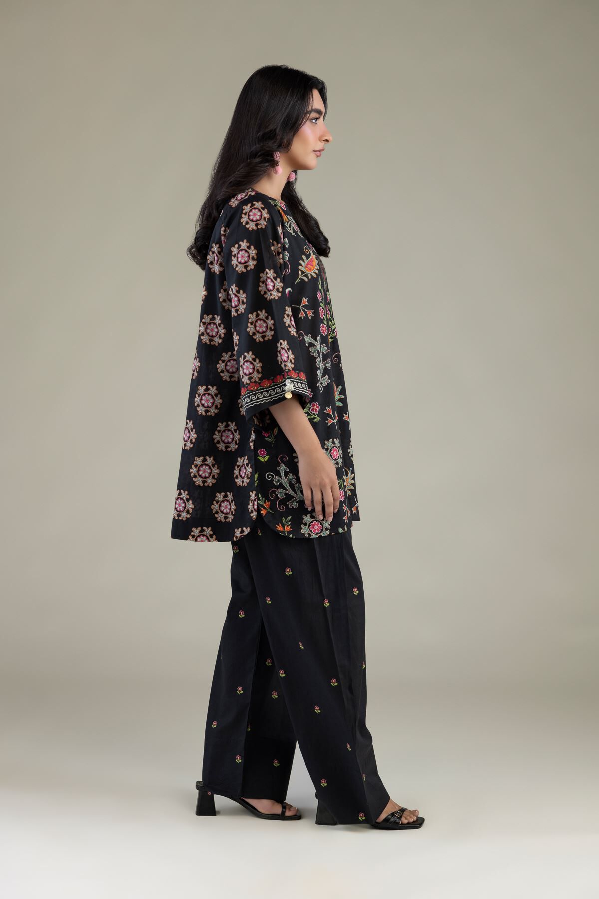 Khaadi - Black Floral Shalwar