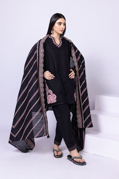 Embroidered | Khaddar | Kurta | PKR 2,500