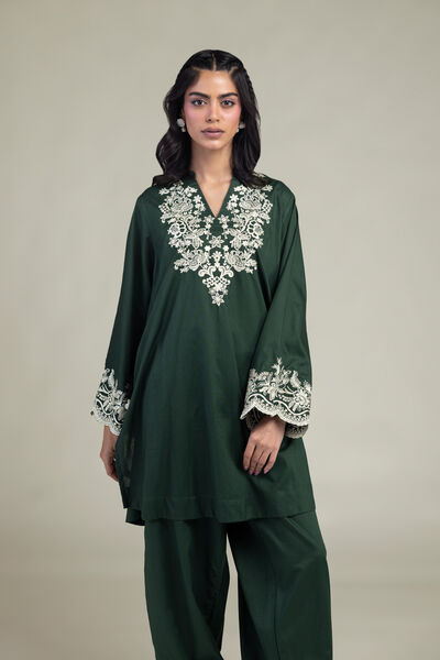 Embroidered Textured Lawn Tailored 2-Piece Lawn