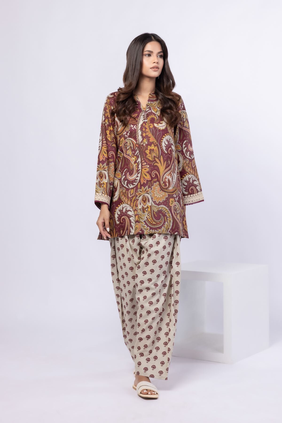 Buy Pants | 0.0 N/A | 25-06-6E8-05BA-VG_MULTI | Khaadi Pakistan