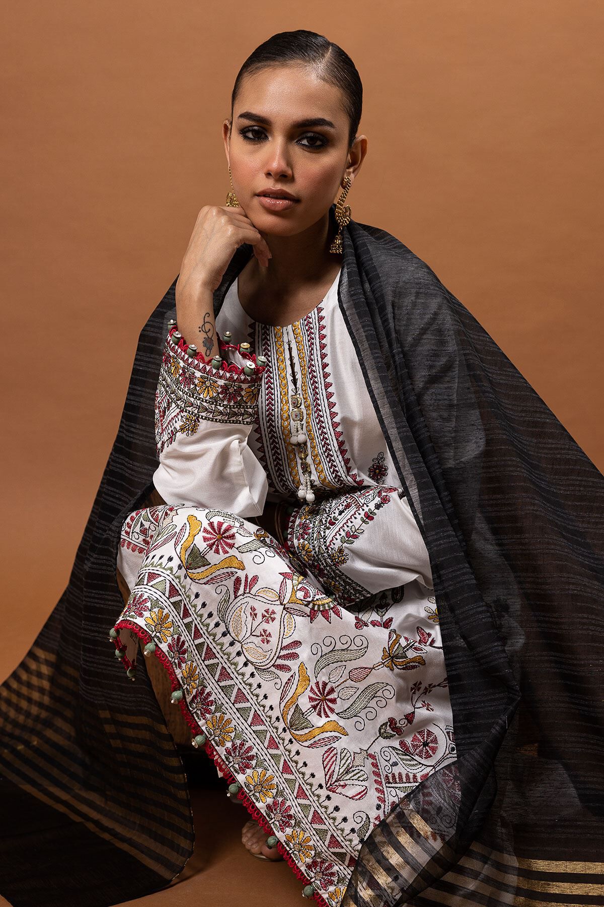 Khaadi semi formal 2025