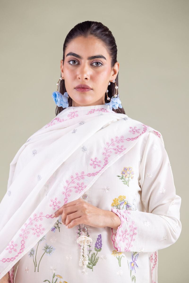 Floral Threadwork Dupatta