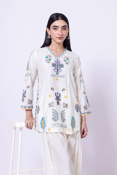 Embroidered | Raw Silk
            
        Kurta