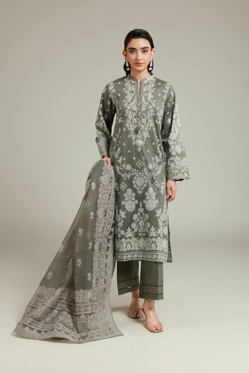 Cambric Tailored Set