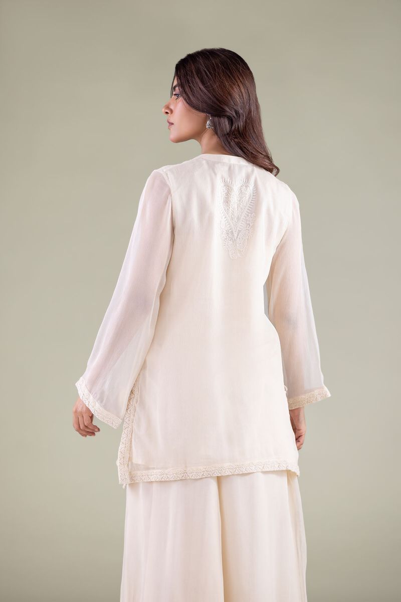 V-Neck Thread Kurta