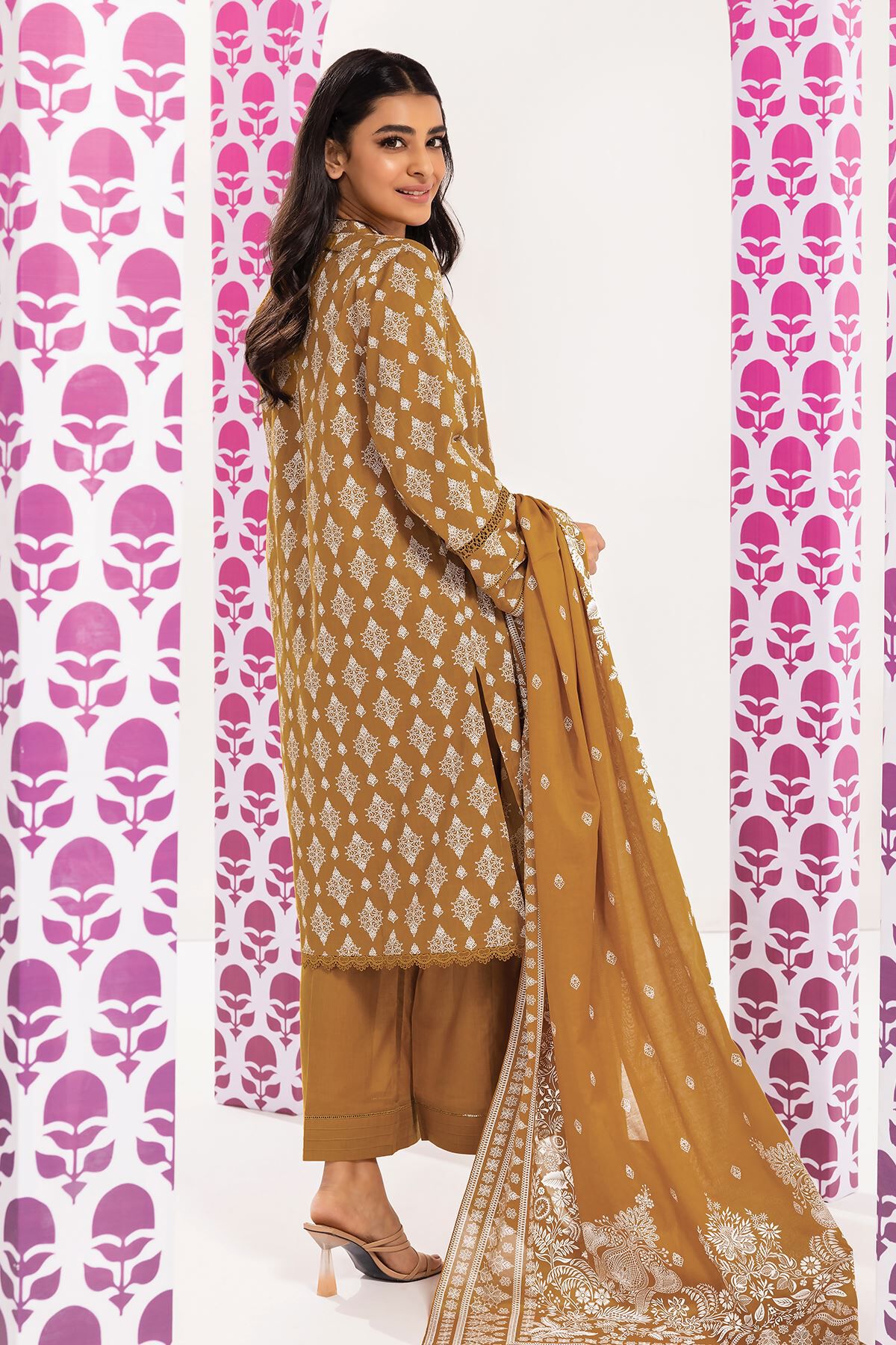 Www khaadi official website hotsell