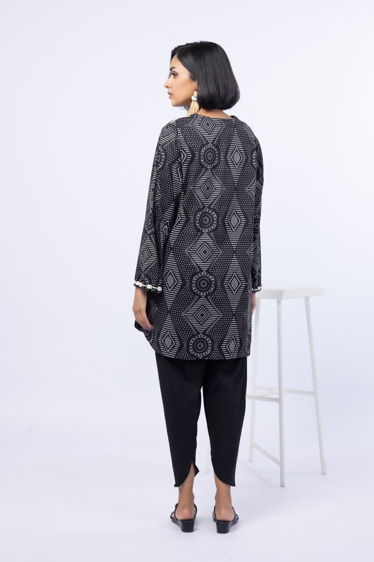 Buy Kurta | 0.0 N/A | 25-06-6E3-04TB-VG_MULTI | Khaadi Pakistan