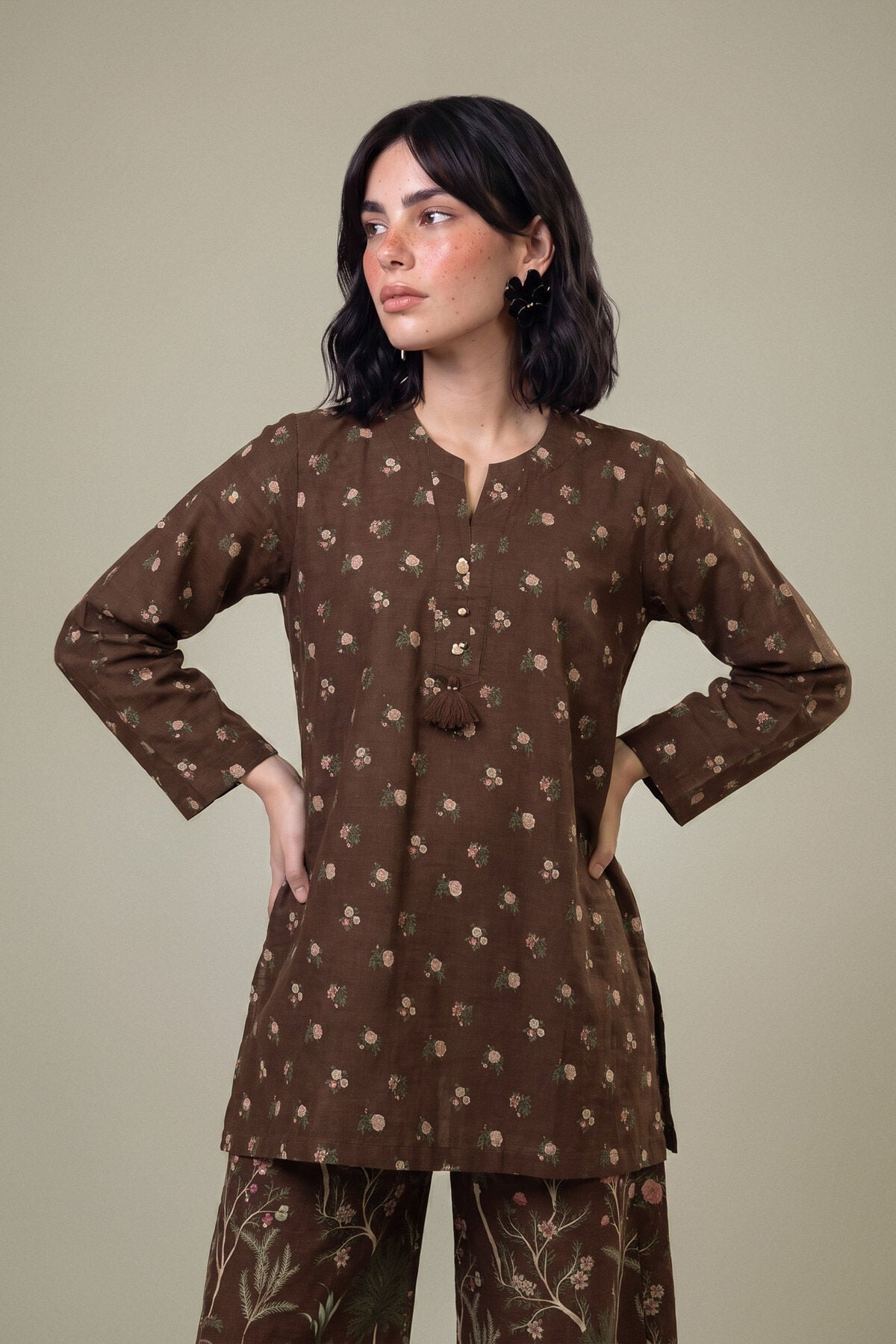Khaadi - Tailored 2 Piece Set