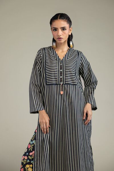 knee length dresses for ladies Pakistani Formal Dress By Khaadi main image 0