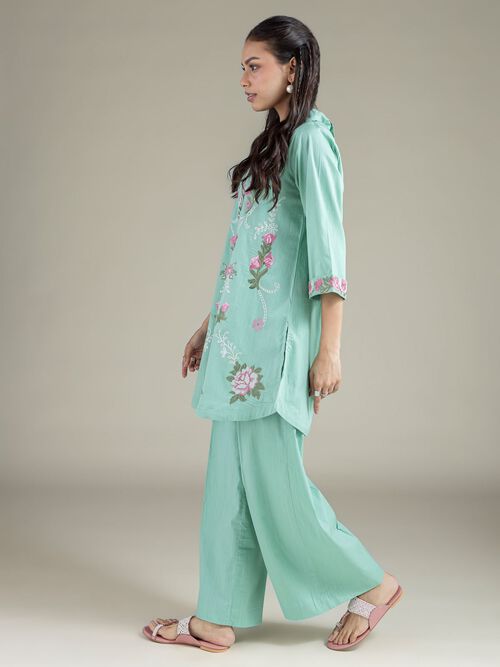Relaxed Solid Pants