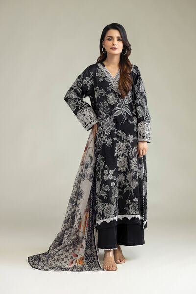 Embroidered Lawn Fabrics 3 Piece