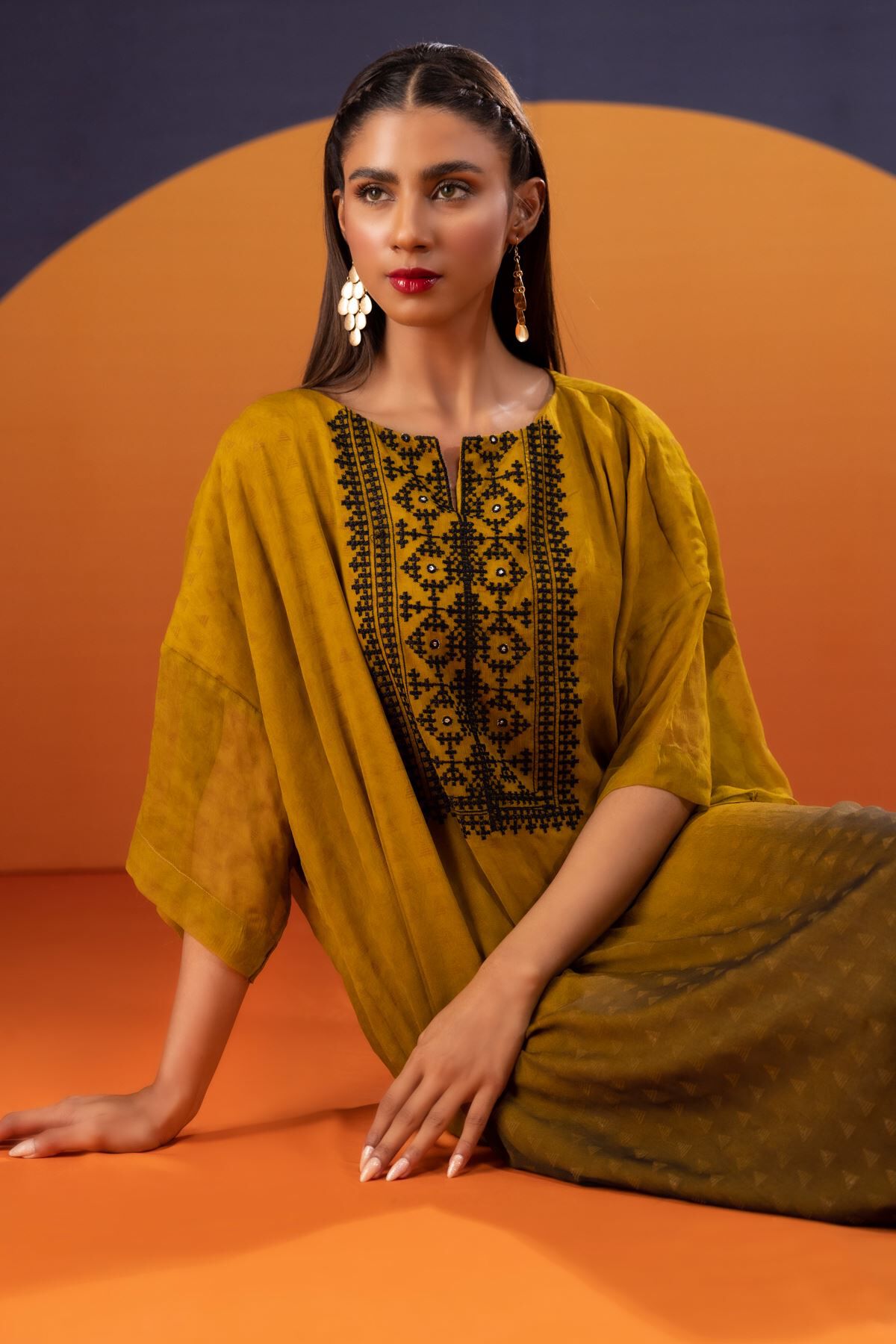 Khaadi discount pakistani dresses