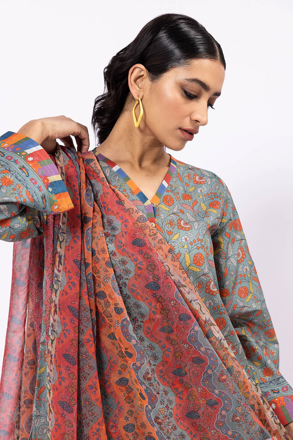 Khaadi 2 best sale piece lawn 2019